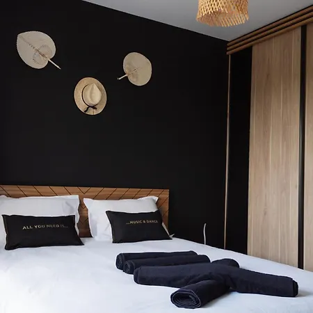 Campagne Charentaise فيلة Val-de-Bonnieure