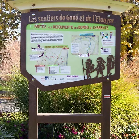 Résidence Campagne Charentaise Villa